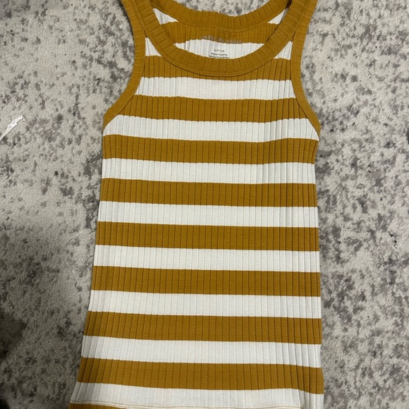 Striped Ribbed Tank Top - Picture 1 of 4